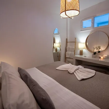 Kadis House Santorini 公寓
